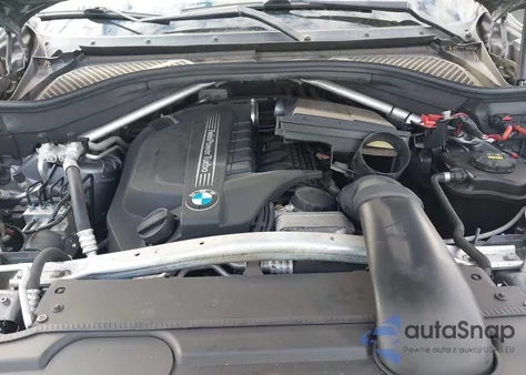 2015 BMW X5 xDrive35I из США, поврежденный, VIN 5UXKR0C52F0K66925